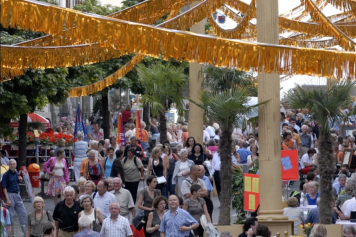 Du 6 au 16 juillet 2023, festival folklorique en plein air