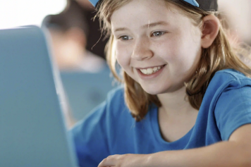 En février 2025, camps ludiques pour futurs programmeurs dans les villes de Suisse romande