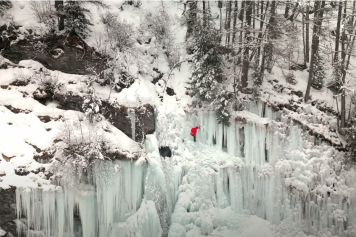 Loisirs.ch glisse entre les activités givrées et les traditions de la vallée