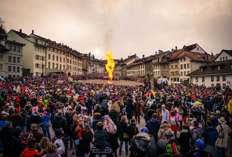 carnaval-bolzes-fribourg.jpg carnaval-bolzes-fribourg.jpg