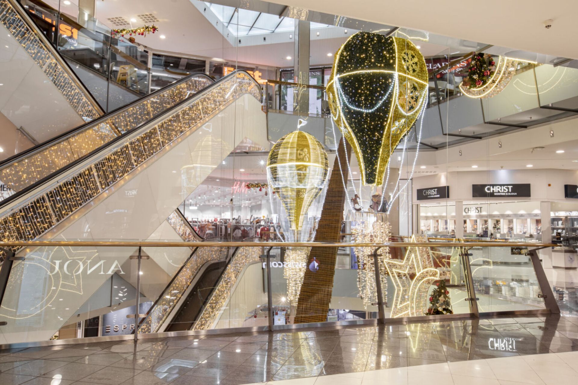 Au Centre Manor Vevey, les familles trouveront une ambiance lumineuse et joyeusement animée.