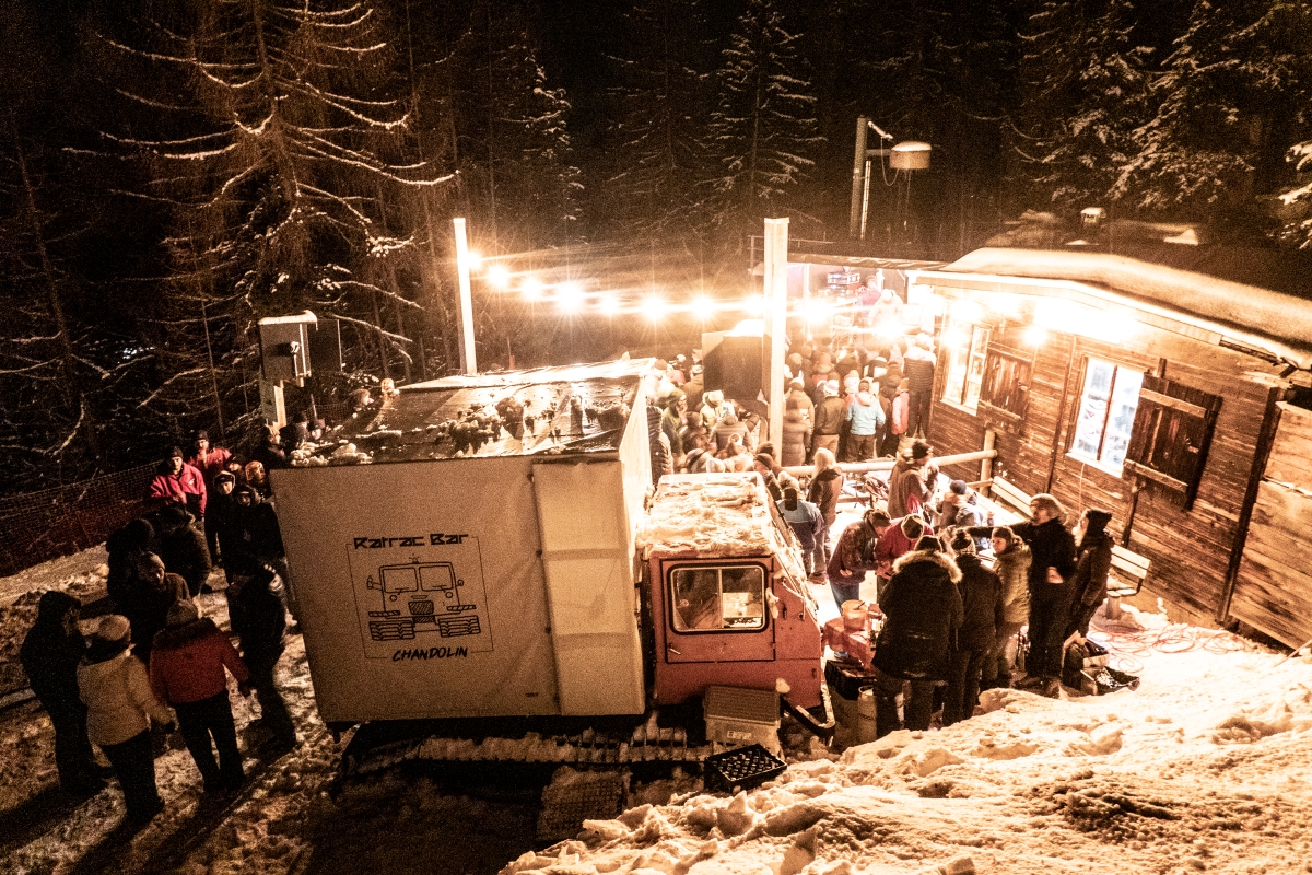 Ratrac Bar, après-ski à Chandolin, val d'Anniviers